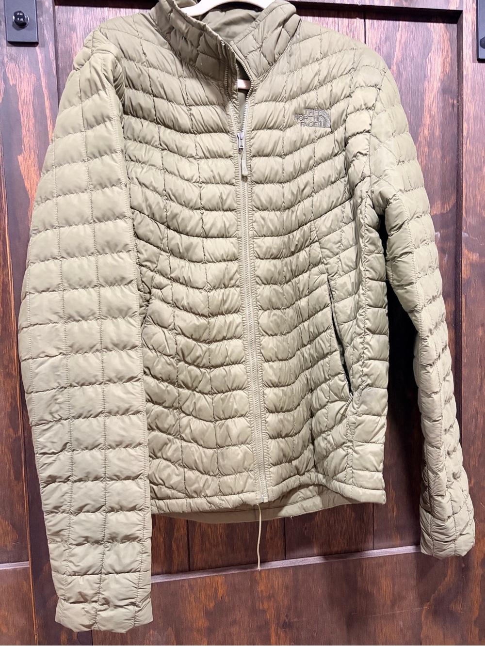 The North Face Men's Quilted Packable Jacket - Olive Green